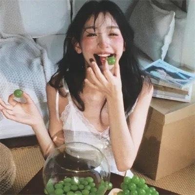 女人莲心